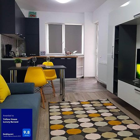 Yellow House Luxury Berceni Bucarest Extérieur photo