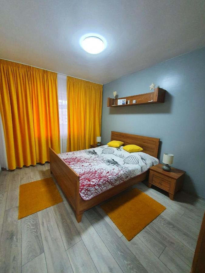 Yellow House Luxury Berceni Bucarest Extérieur photo