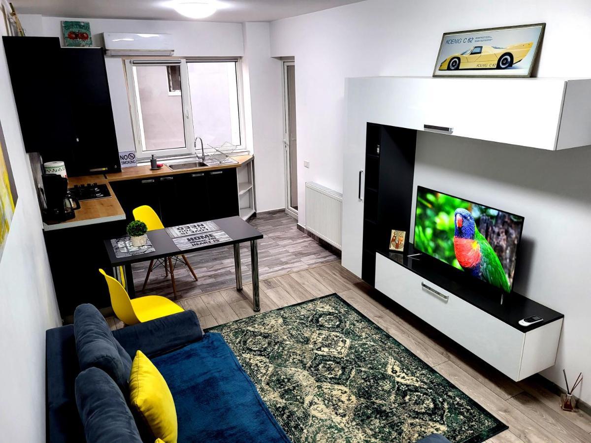Yellow House Luxury Berceni Bucarest Extérieur photo